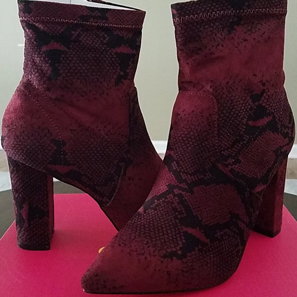 Faux Suede Burgundy Block Heel Stretch Bootie 7